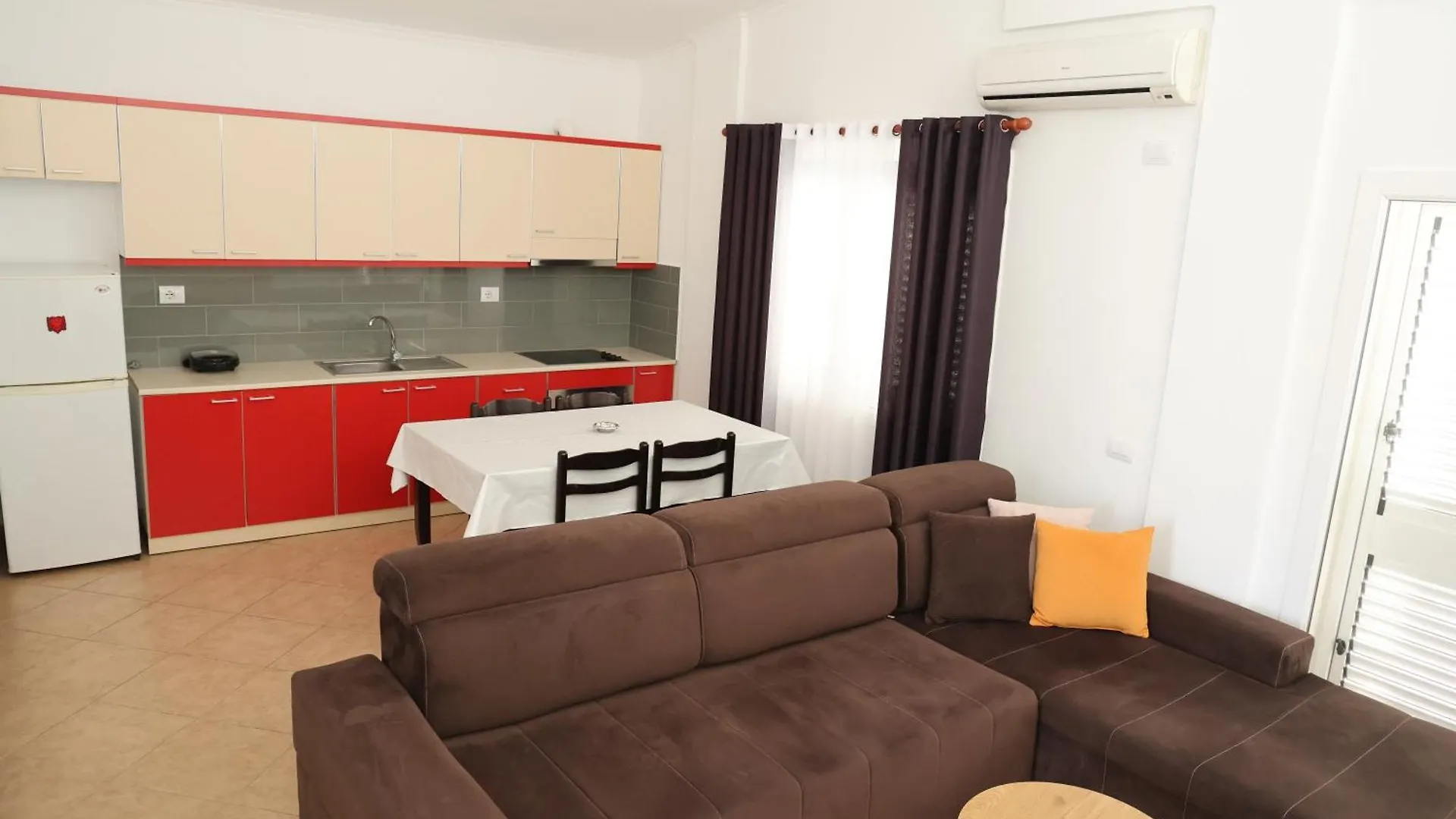 Villa Del Sol Golem  0*, Golem (Tirana) Albania